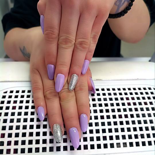 Taci nail art #beograd Izlivanje noktiju Izlivanje noktiju gelom