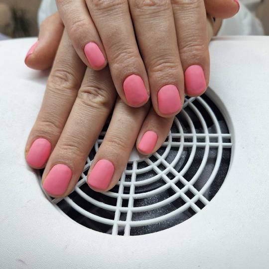 Bella4nails #beograd Gel lak sa mat završnim.