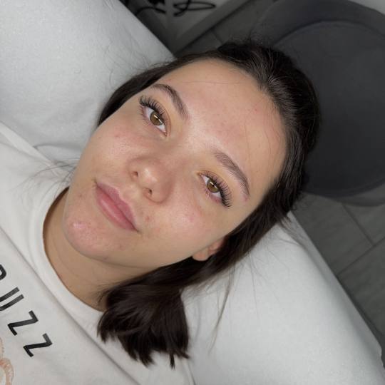 Miss Lash - Nehruova #beograd Nadogradnja trepavica Nadogradnja svilenih trepavica - 1 na 1