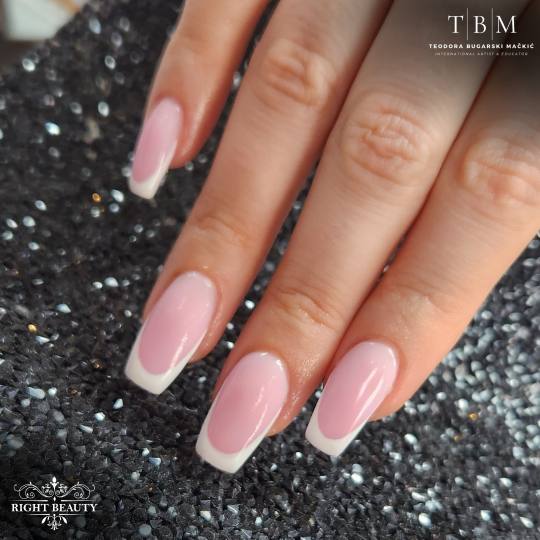 Right Beauty #beograd Gel lak Ojačavanje noktiju gelom dužina 2 - kod Teodore