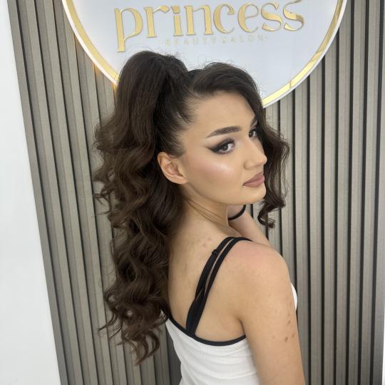 Princess beauty #nis Pletenice, kike, punđe Svečana frizura - rep