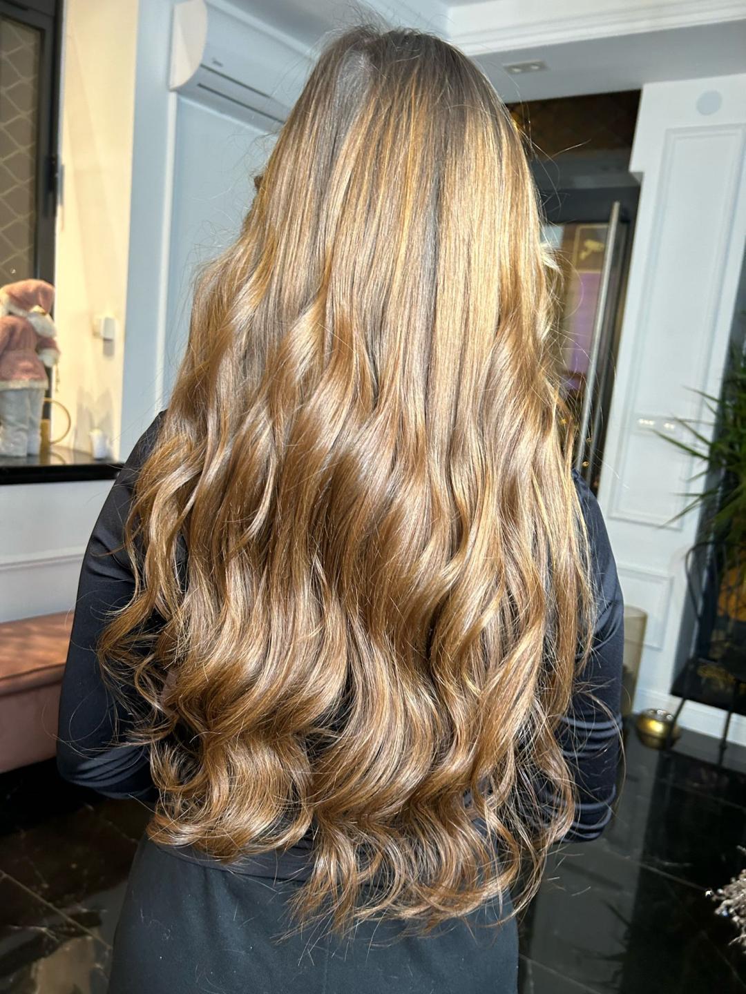 Nadogradnja kose po pramenu - 70cm - Esthetique Privé, Beograd Nadogradnja kose Frizerski saloni Nadogradnja kose, Beograd, Centar, Stari grad, Dorćol