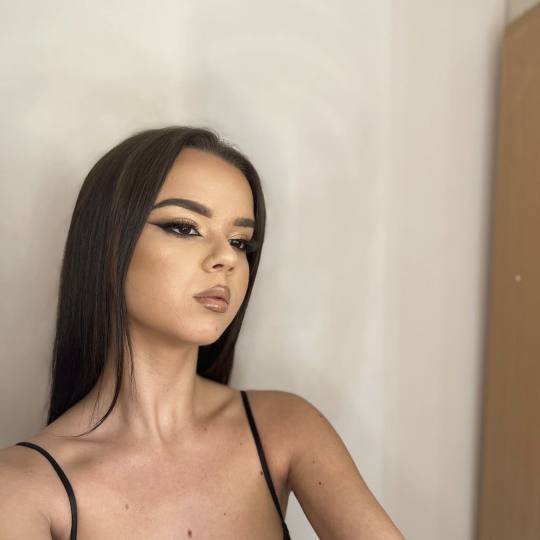 Kod Mačeta #beograd Make-up / šminkanje Profesionalno šminkanje + veštačke trepavice