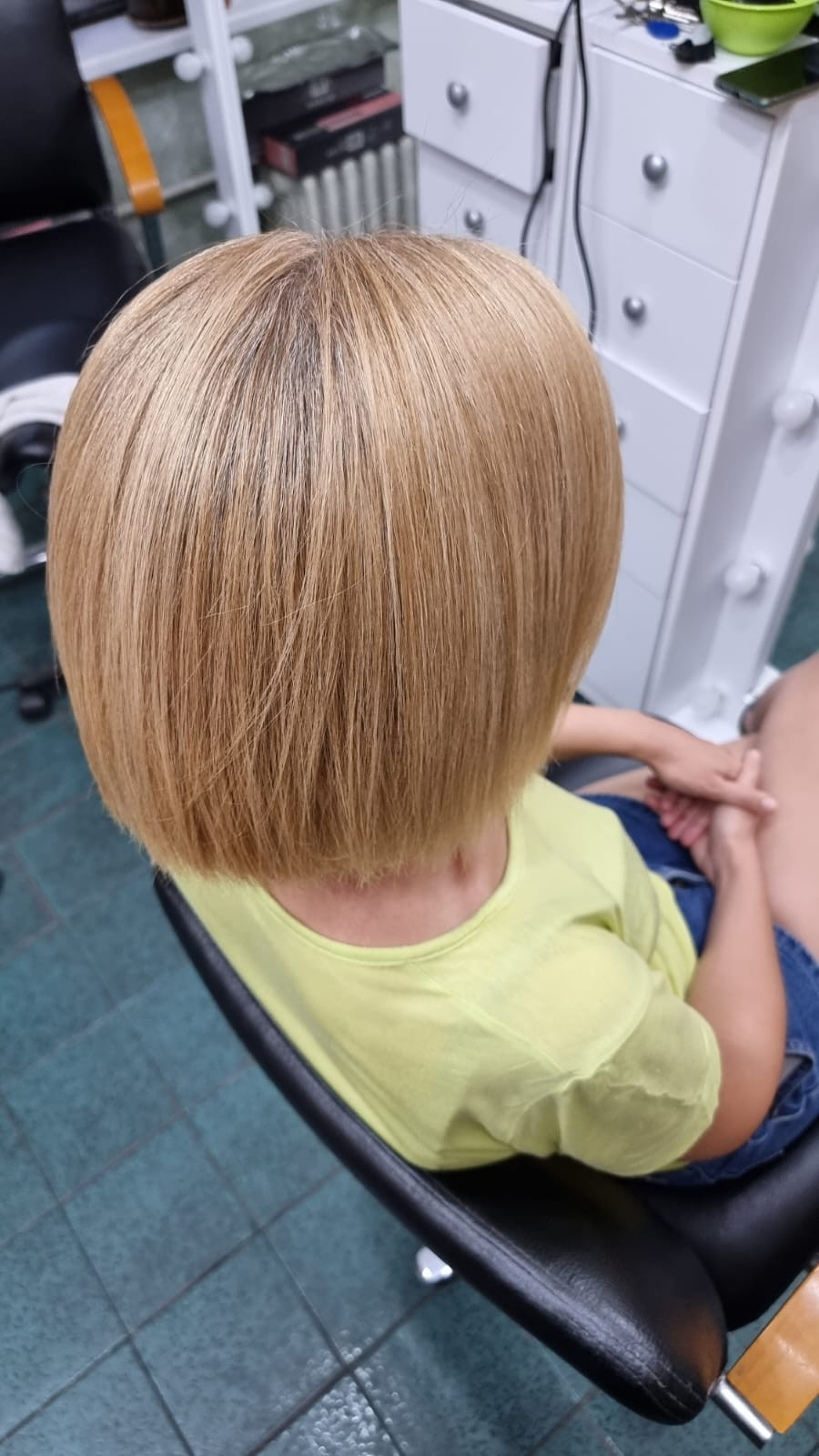 Candy S #novisad Ispravljanje kose Ispravljanje kose keratinom - kosa kratke i srednje duzine ( paž )