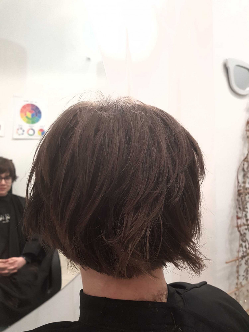Žensko šišanje + pranje kose - sve dužine kose - Cut 'n' Go, Novi Sad Žensko šišanje Frizerski saloni Žensko šišanje, Novi Sad, Rotkvarija, Podbara, Salajka