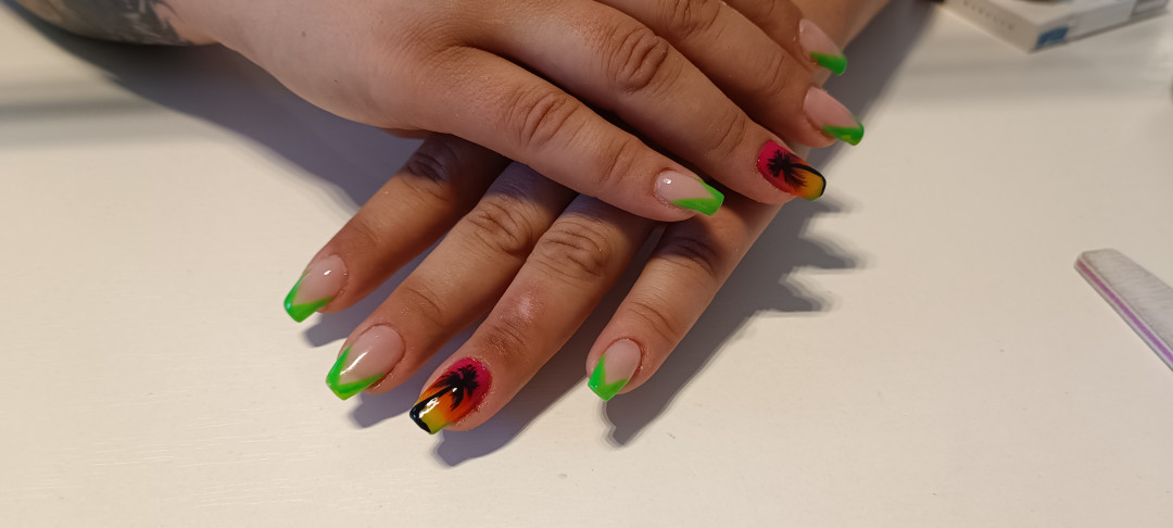 Nail Studio MPN #beograd Nadogradnja noktiju