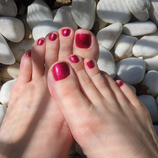 Be YOU tiful #novisad Depilacija nogu Depilacija celih nogu hladnim + plitke / duboke prepone toplim