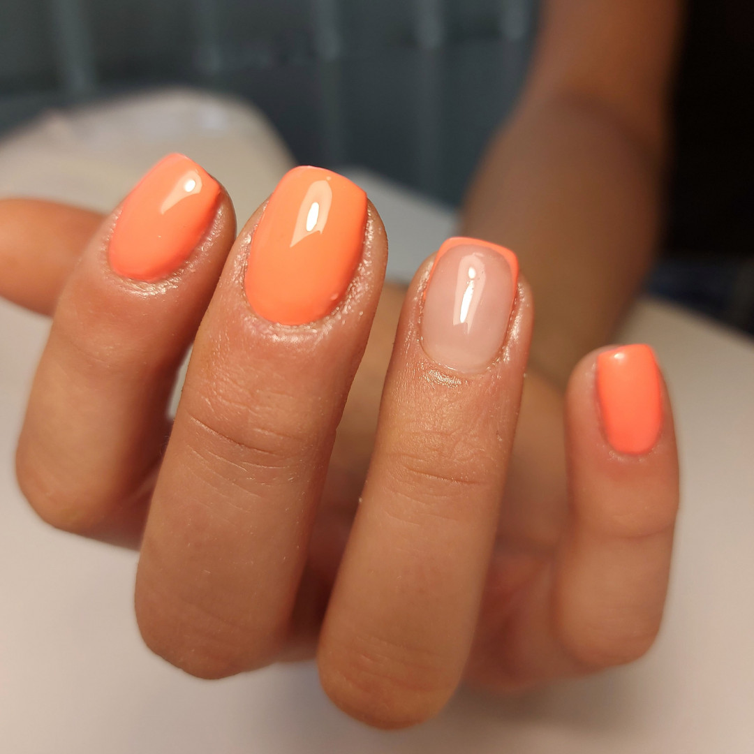 Beautystudio Dasha #beograd Ojačavanje noktiju Korekcija ojačavanja noktiju gelom