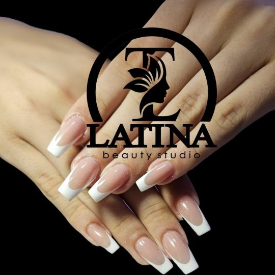 Latina beauty studio #beograd Izlivanje noktiju Izlivanje noktiju gelom - do šablona 3