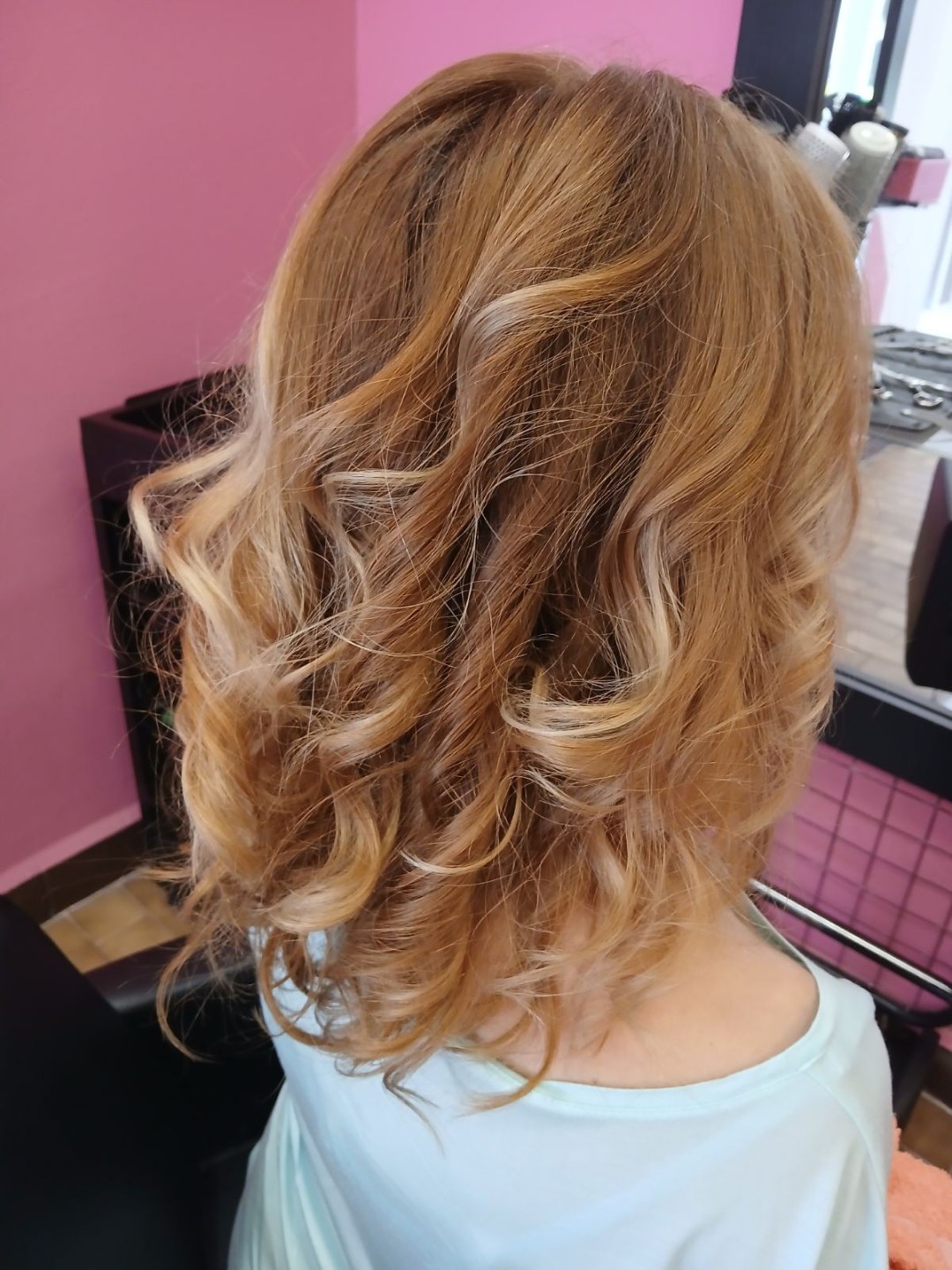 Sv. Mina, Beograd LookBook