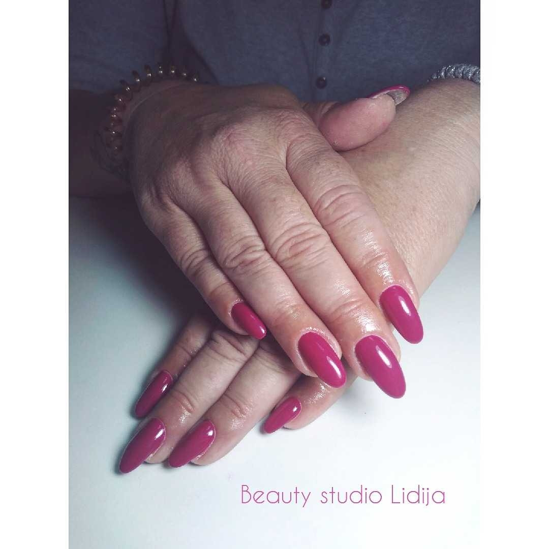 Beauty studio Lidija #beograd Izlivanje noktiju