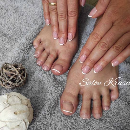 Krasiva #beograd Estetski pedikir Estetski pedikir + gel lak( boja, french) ???