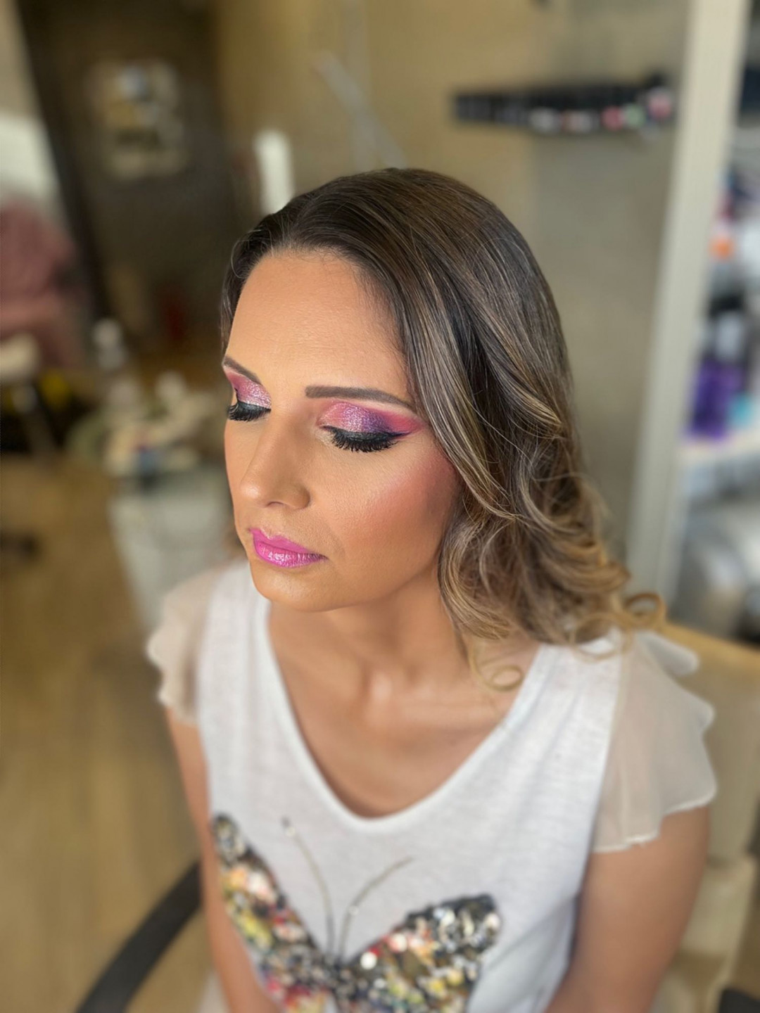 Bibi beauty centar #beograd Make-up / šminkanje Profesionalno šminkanje + veštačke trepavice + svečana frizura