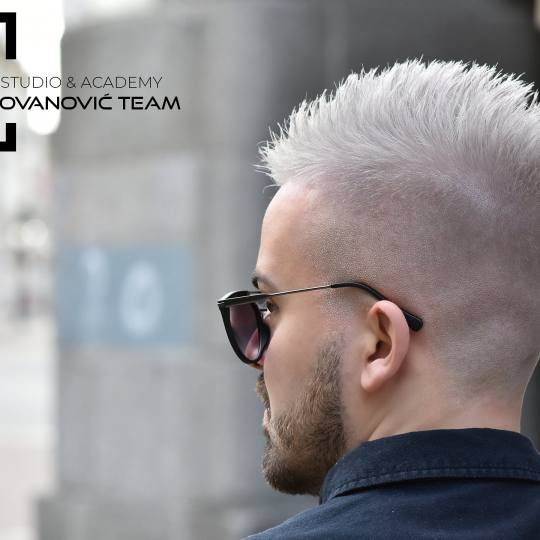 BEAUTY CENTER Viktor Jovanović #subotica Farbanje kose
