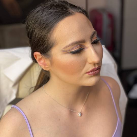MakeItUp Studio #novisad Make-up / šminkanje Profesionalno šminkanje + veštačke trepavice Festiv