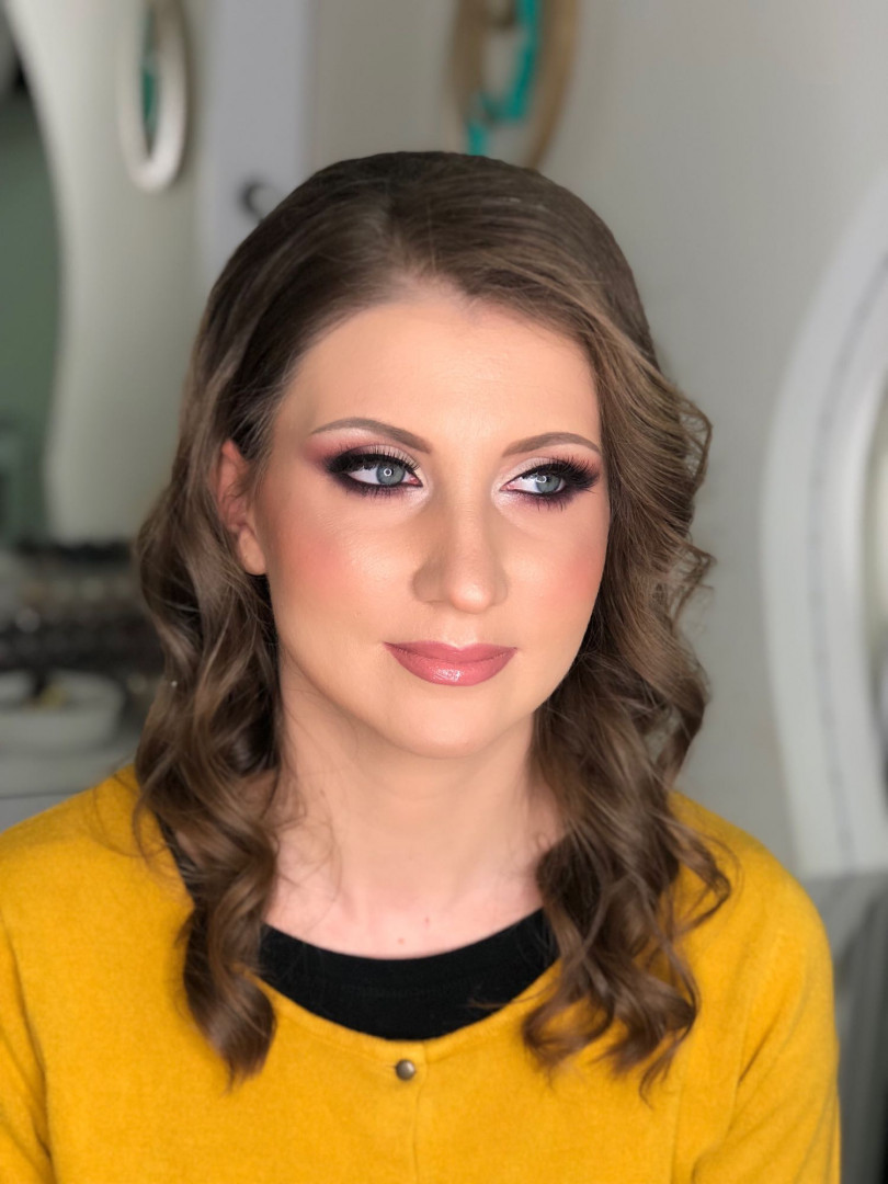 Olymp Beauty #nis Make-up / šminkanje