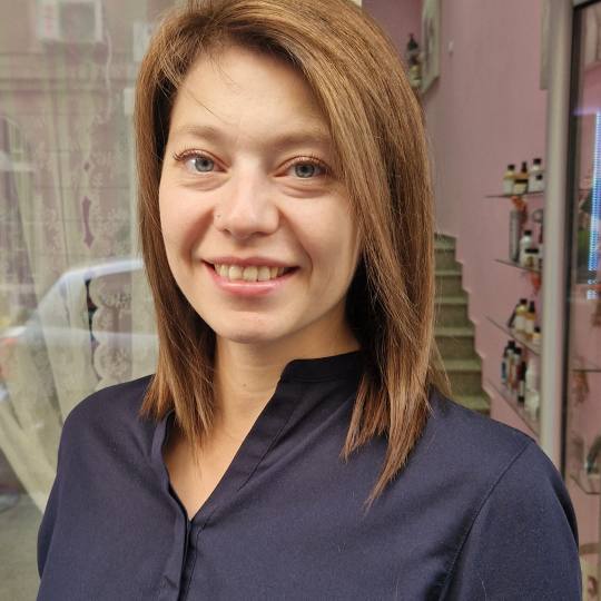 AN'REAL HAIR STUDIO #beograd Farbanje kose Farbanje cele dužine L'Oréal - duga kosa