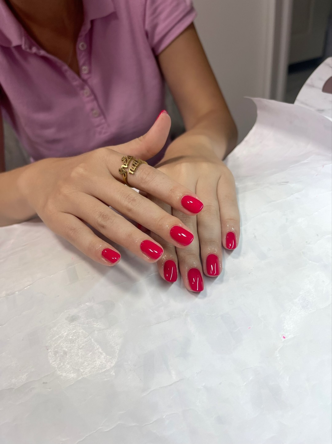 Sneža Nails #beograd Manikir Korekcija rubber baze + boja - S dužina