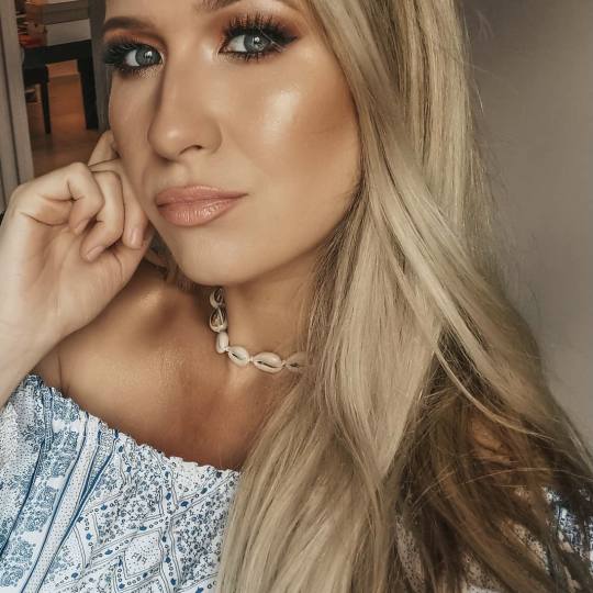 Beauty Centar 2313 #beograd Make-up / šminkanje Rad naše šminkerke Saške