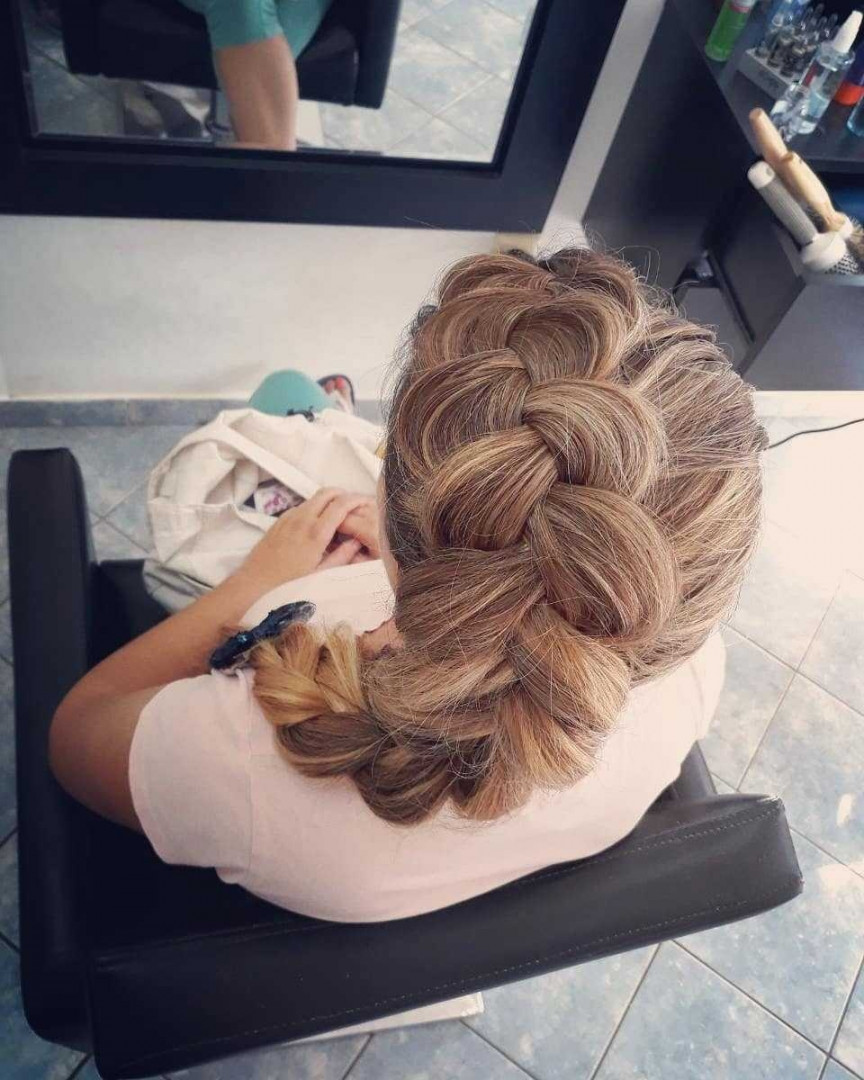 Milica Vlado Profesional #novisad Svečane i frizure za svadbu