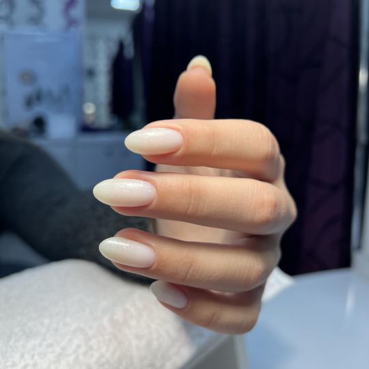 Mask #beograd Ojačavanje noktiju Korekcija / ojačavanje prirodnih noktiju rubber bazom - M dužina