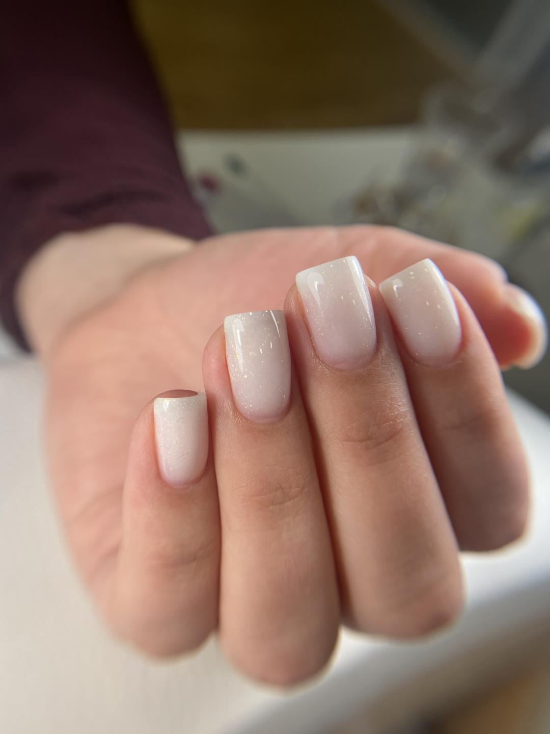 Ayva Nail Studio #beograd Ojačavanje noktiju Ojačavanje prirodnih noktiju gelom - S dužina