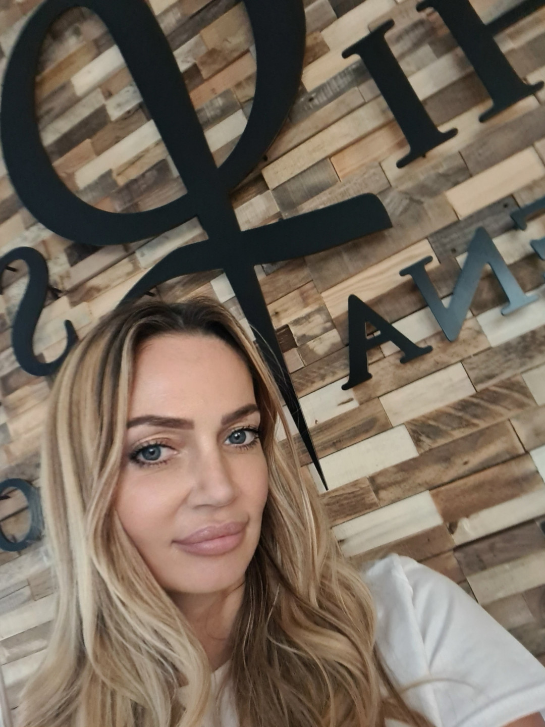 Esthetique Privé #beograd Trajna šminka Trajna šminka obrva - PHI BROWS MICROBLADING