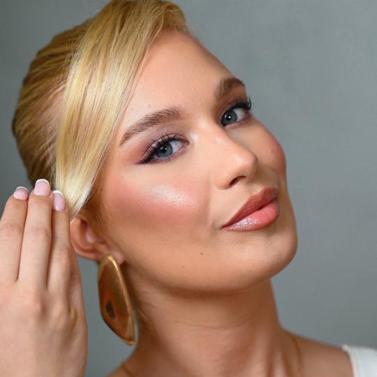 Ivana Vit #beograd Make-up / šminkanje Profesionalno šminkanje - glam šminka