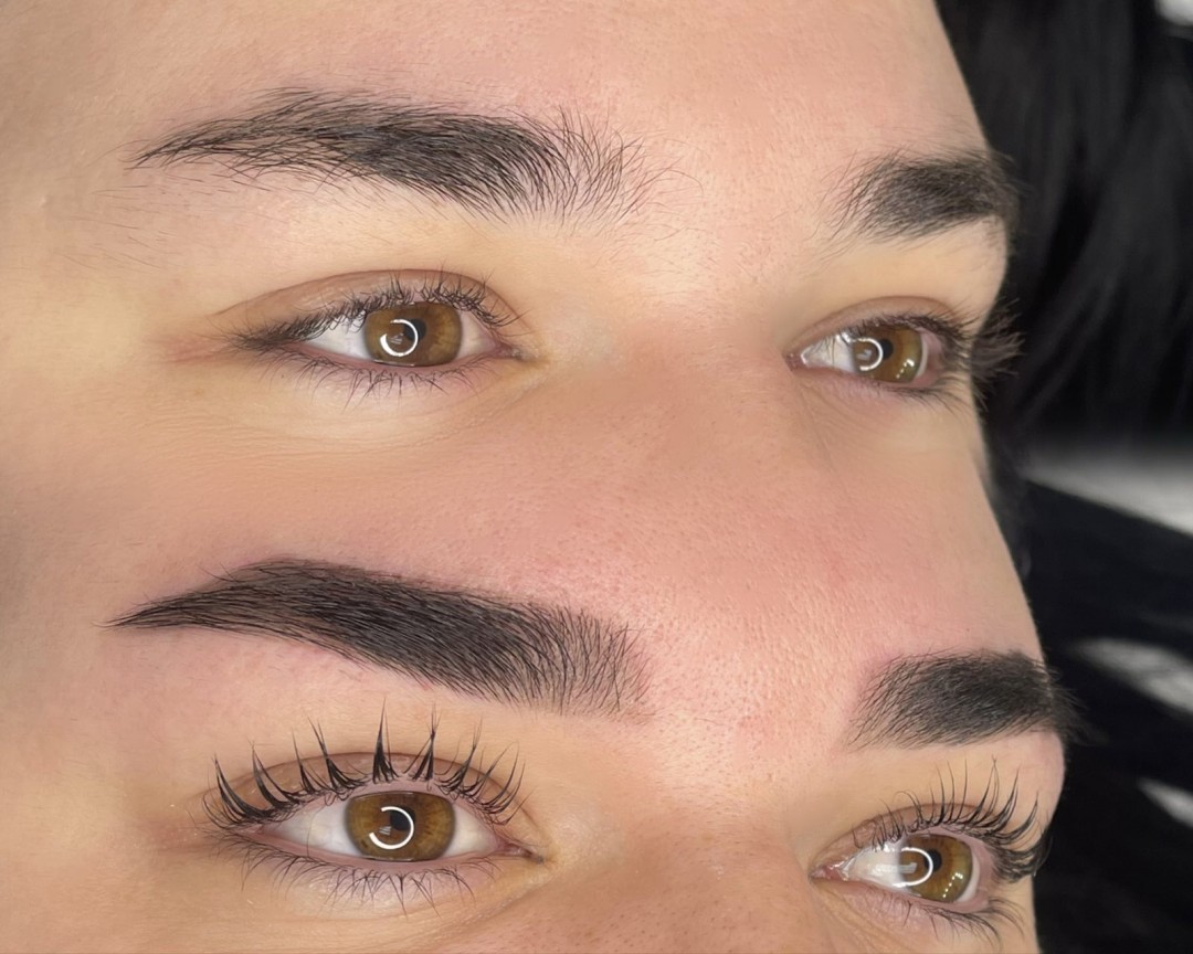 Zeta #beograd Obrve Airbrush brows