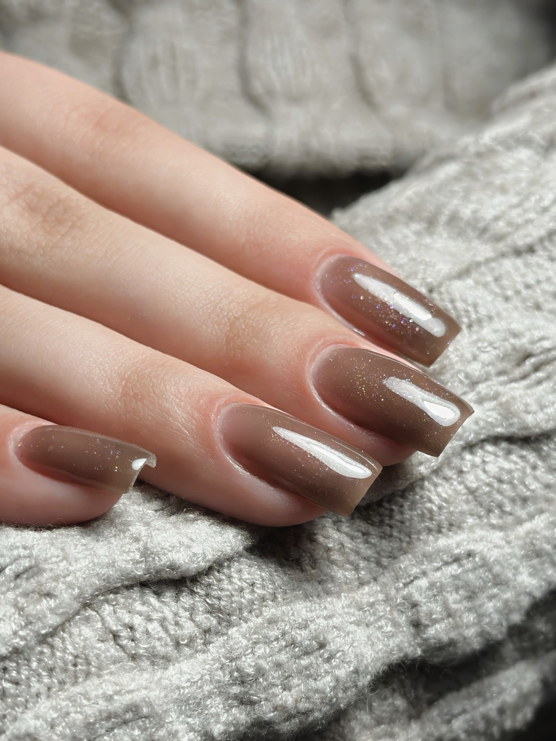 Izlivanje noktiju gelom - M dužina - Lui beauty concept, Beograd Izlivanje noktiju Nokti Izlivanje noktiju, Beograd, Banovo brdo