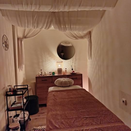 Lumi studio #beograd Masaža za opuštanje / relax / antistres Antistres masaža Masaža