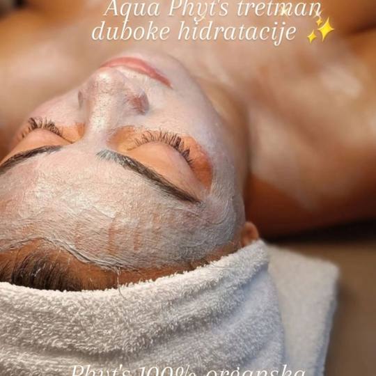 Glow Holistic Studio #beograd Hijaluronski tretmani lica Aqua Phyt's tretman Aqua Phyt's j