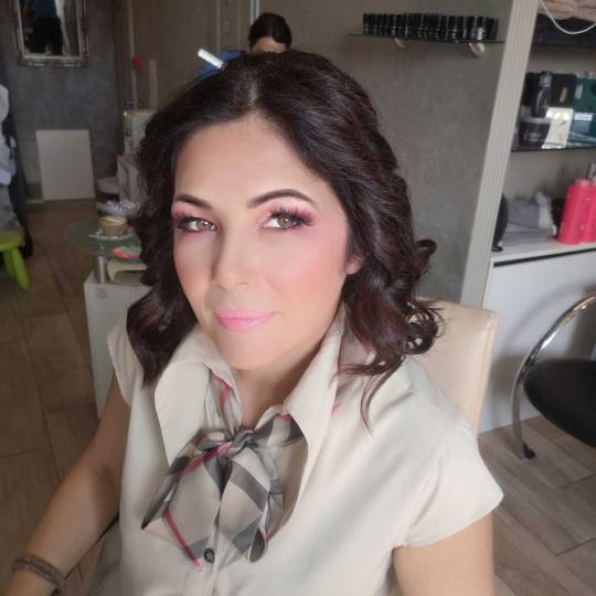 Bibi beauty centar #beograd Make-up / šminkanje Profesionalno šminkanje + veštačke trepavice + s