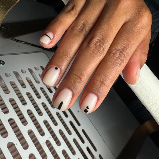 MB Studio #beograd Gel lak Gel lak rubber baza - S dužina