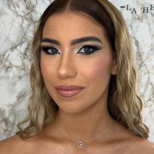 Beauty house by Marina #novisad Make-up / šminkanje Profesionalno šminkanje + veštačke trepavice