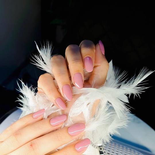 Sif BeautyQue #beograd Manikir Klasičan manikir + gel lak