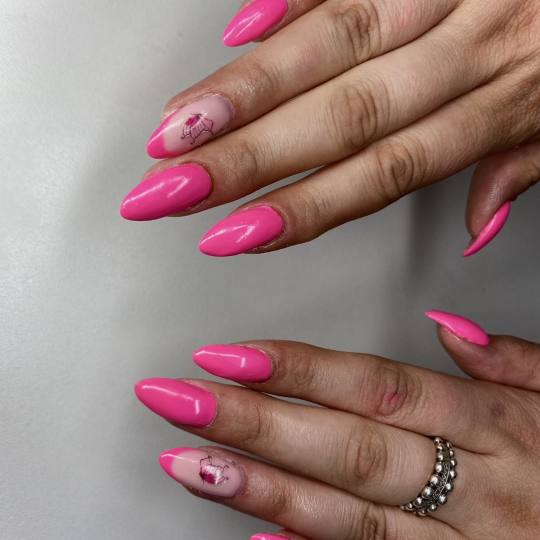 Grkinja Beauty Studio #krusevac Korekcija noktiju Korekcija noktiju - tuđi rad