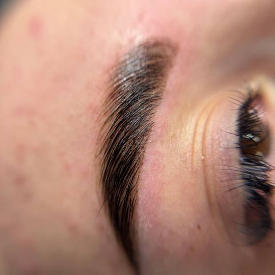 Alexandria Brow&Beauty lounge usluga