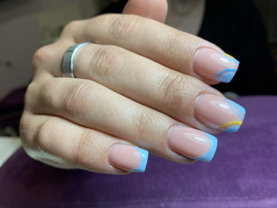 Gel lak + ojačavanje prirodnih noktiju gelom u boji - Princess beauty, Niš Gel lak Nokti Gel lak, Niš, Palilula