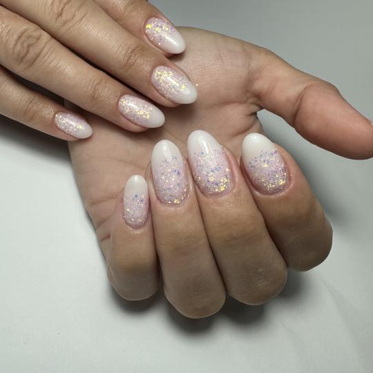 Princess beauty salon #nis Ojačavanje noktiju Korekcija ojačavanja noktiju gelom - S dužina