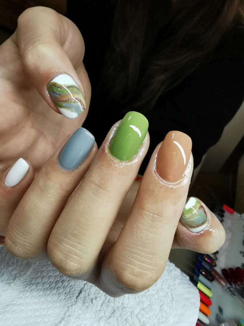 D&D Beauty Center #beograd Ojačavanje noktiju Ojačavanje prirodnih noktiju - gel lak