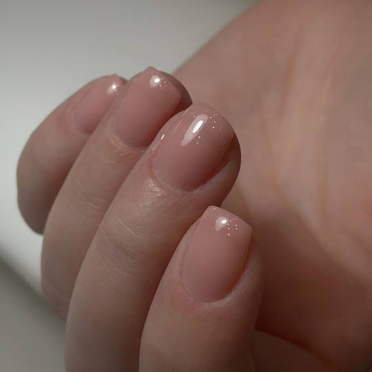 Nails Studio #beograd Izlivanje noktiju Izlivanje noktiju gelom - S dužina