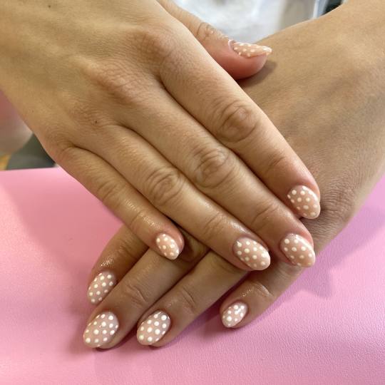 Beauty room Zvezdara #beograd Korekcija noktiju Korekcija noktiju