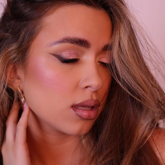 Dasha__Beauty #beograd Make-up / šminkanje Profesionalno šminkanje + veštačke trepavice