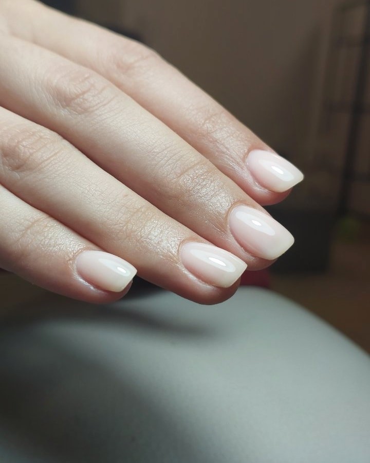 For my Nails #beograd Ojačavanje noktiju Manikir + ojačavanje prirodnih noktiju gelom - M dužina