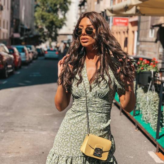 Beauty Centar 2313 #beograd Farbanje kose Farbanje cele dužine - ekstra duga kosa