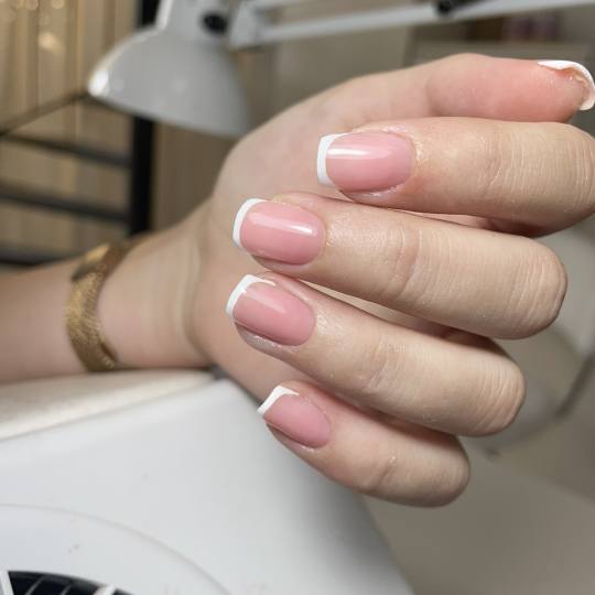 Sense of Harmony #krusevac Gel lak Kombinovani manikir + gel lak - french