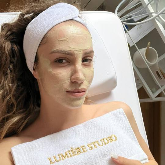 Lumière studio #beograd Tretman lica Hemijski tretman lica