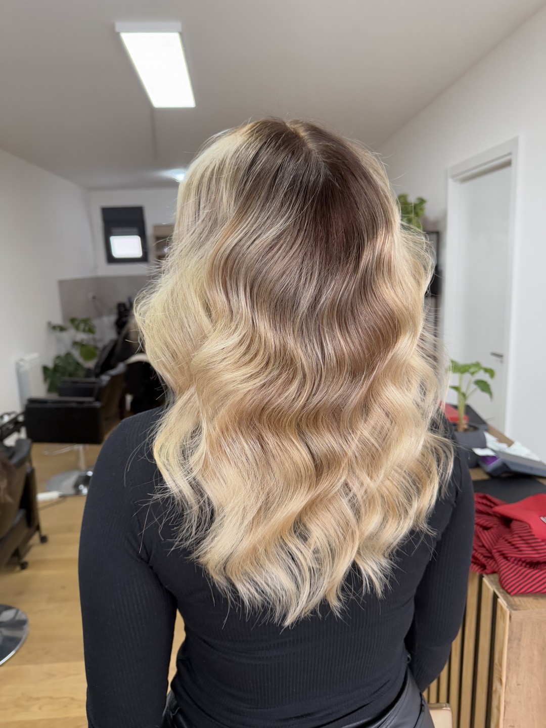 Marko Hairdresser #beograd Pramenovi Pramenovi na foliju / Balayage - duga kosa