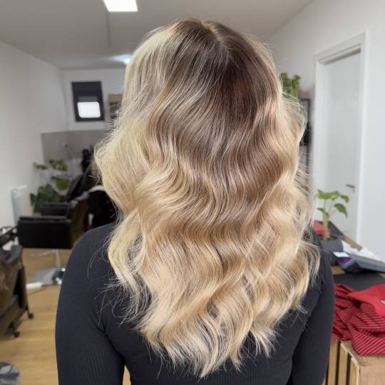 Marko Hairdresser #beograd Pramenovi Pramenovi na foliju / Balayage - duga kosa